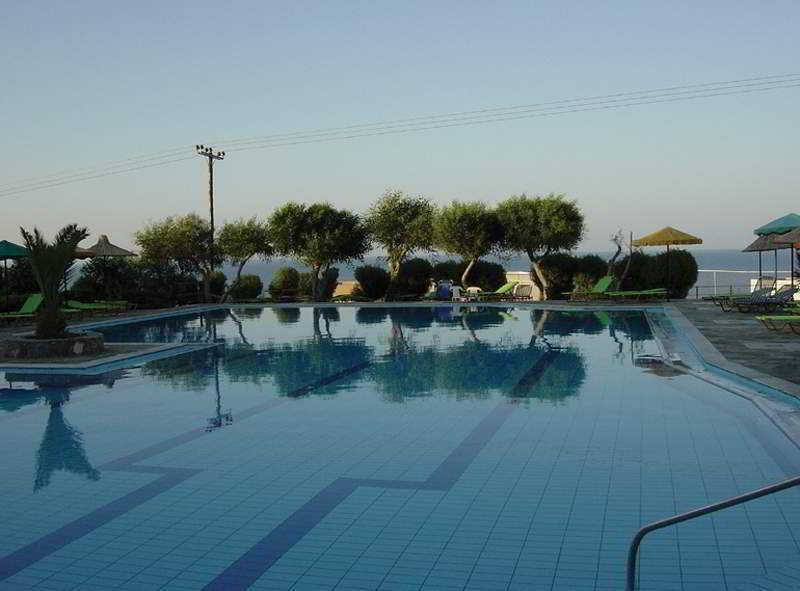 Semiramis Village Ξενοδοχείο