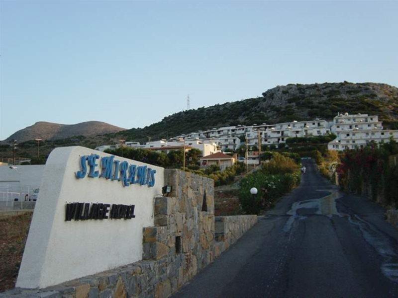 Semiramis Village מלון
